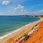 Espacoso T2, Em Olhos Agua * Albufeira