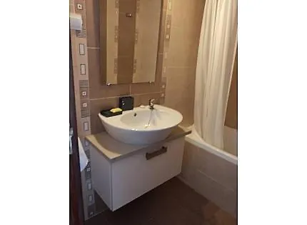 Espacoso T2, Em Olhos Agua Apartment