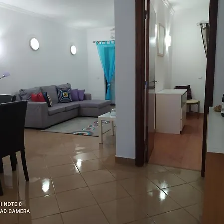 Apartment Espacoso T2, Em Olhos Agua Albufeira